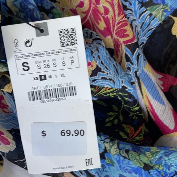 Zara Multicolored Patchwork Floral Printed Romper/Jumpsuit Size S. - Picture 13 of 14